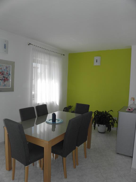 Apartment Ivana 로비니 객실 사진